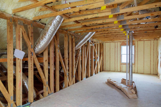 Best Types of Insulation in Flora, AL